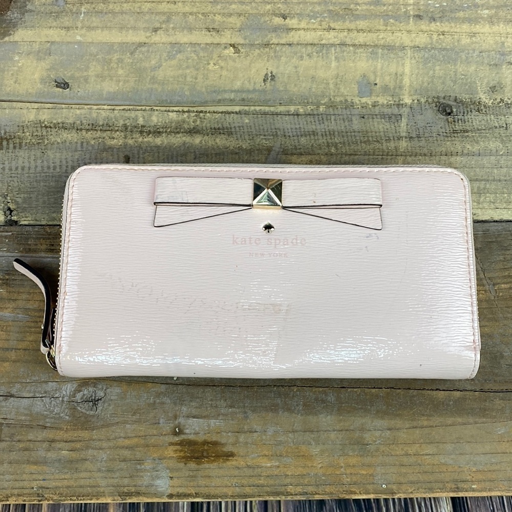 Kate Spade Patent Leather Pink Wallet With Bow